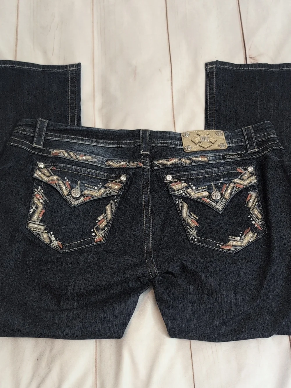 Miss Me Jeans Women’s 34 Easy Straight Dark Wash Rhinestone Embellished Stretch